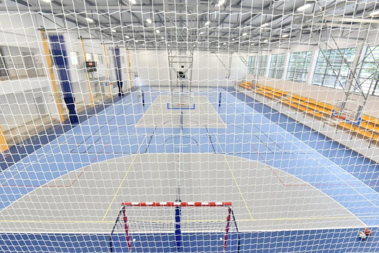 Nowoczesna hala sportowa – półkolonie sportowe Warszawa