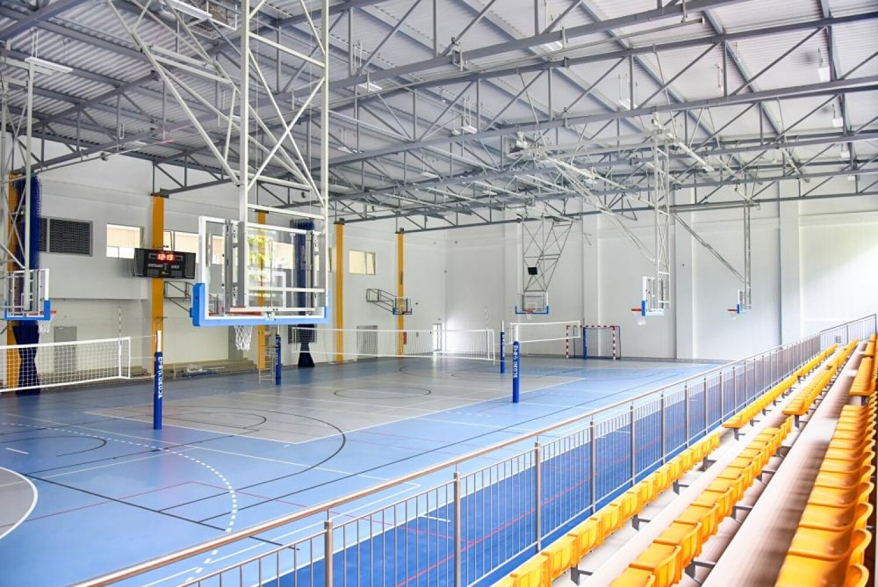 Hala sportowa Zespół Szkół nr 23 – półkolonie Warszawa